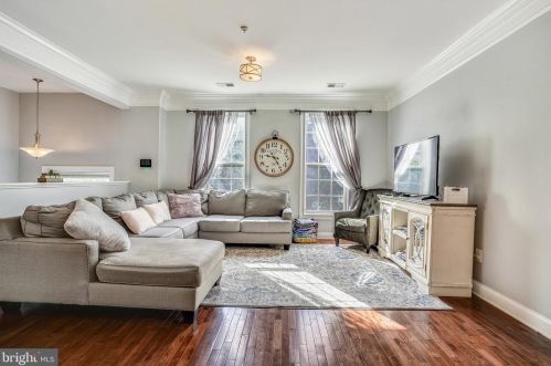 2322 Margraf Cir, Woodbridge, VA 22191-4087
