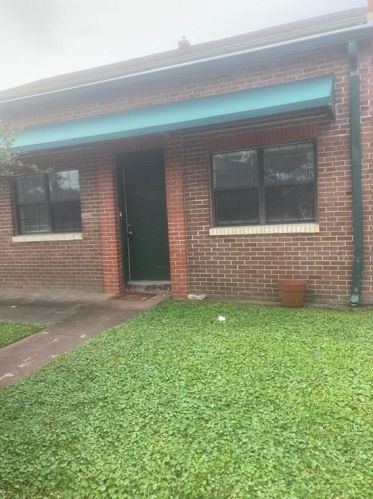 2201 48th St, Galveston TX  77551-5340 exterior