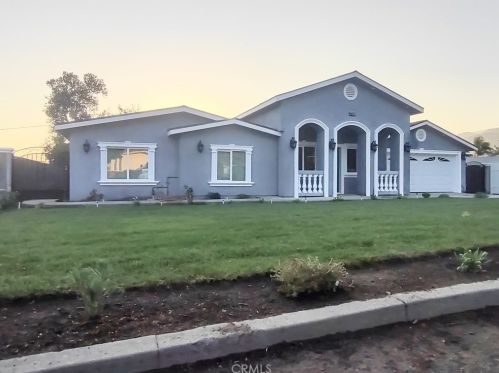 3780 La Hacienda Dr, San Bernardino CA  92404-2039 exterior