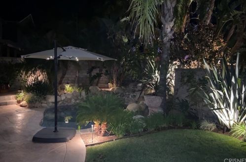 29236 Discovery Ridge Dr, Santa Clarita CA  91390-5761 exterior