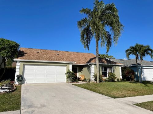 12969 Meadowbreeze Dr, West Palm Beach, FL 33414-8059