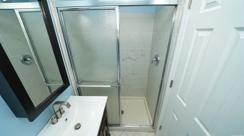 2092 Skipper Ct, North Bellmore NY  11710-3011 exterior