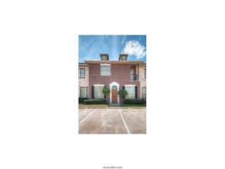207 Forest Dr, College Station TX  77840-2081 exterior