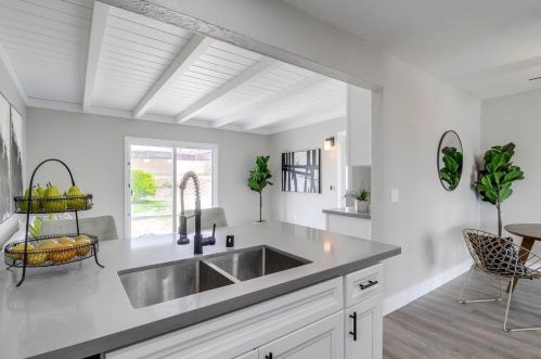 303 Kenton Ave, National City CA  91950-2148 exterior