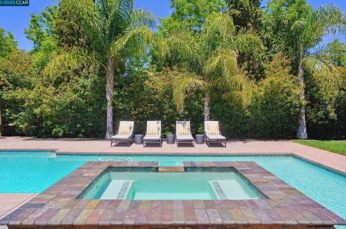 809 Contada Cir, Danville CA  94526-3535 exterior