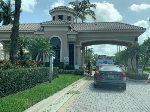 14913 21st St, Hollywood FL  33027-4367 exterior