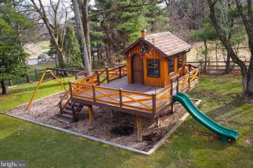 470 Morris Rd, Blue Bell PA 19422-0014 exterior