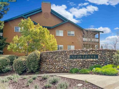 107 Stone Pine Ln, San Ramon, CA 94583-1500