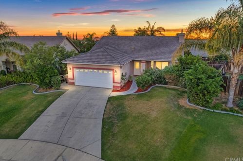 514 Dulce Dr, Bakersfield, CA 93306-7929