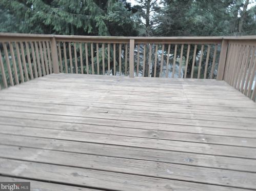 21 Holly Ct, Lees Cross Roads PA  17257-8749 exterior