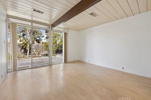 5041 Elsinore Ave, Orange CA  92869-1223 exterior