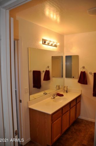 4250 Shapinsay Dr, San Tan Valley AZ  85140-6251 exterior