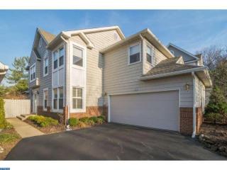 555 Palmer Farm Dr, Yardley PA  19067-7232 exterior