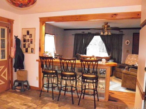 21 Humes Rd, Killingly CT  06241-1226 exterior