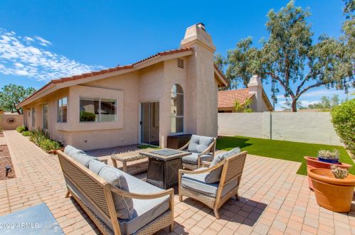 8812 Riviera Dr, Scottsdale AZ  85260-5814 exterior