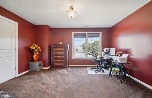 1306 Stoney Riv Dr, Prospectville PA 19002-1161 exterior