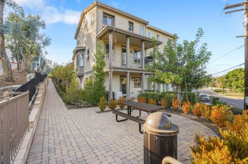 4412 Palm Ave, La Mesa, CA 91941-6506