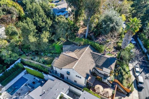 3870 Carpenter Ave, North Hollywood CA  91604-3729 exterior