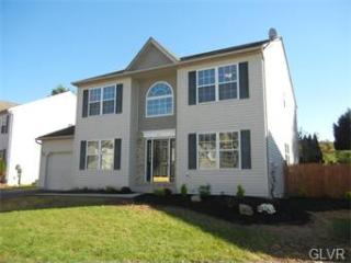 463 Vista Dr, Easton, PA 18042-7252