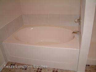 2117 Ragland Rd, Midlothian, TX 76063-5343