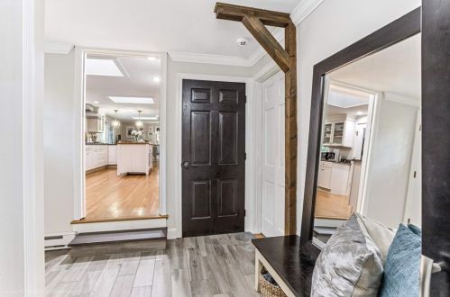311 Middle Rd, Warwick RI  02818-2807 exterior