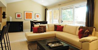 3002 Paddock Rd, Omaha NE  68124-2920 exterior