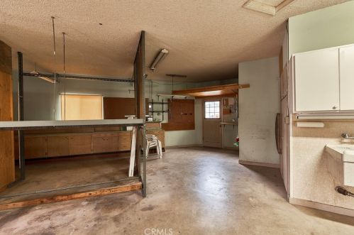956 Manzanita Ave, Chico CA  95926-1420 exterior
