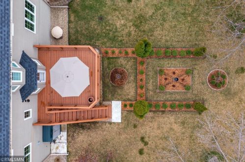 623 Crimson Leaf Ct, Saint Paul MN 55123-3046 exterior