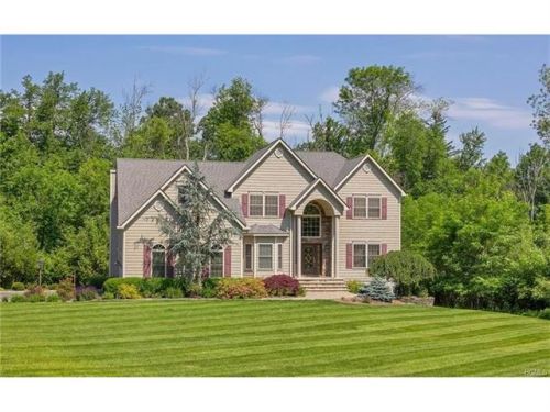 542 Angola Rd, Cornwall, NY 12518-1006