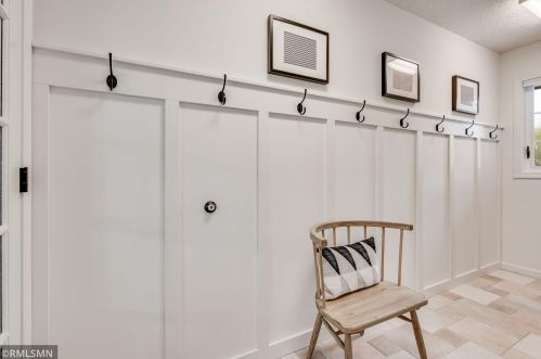 623 Crimson Leaf Ct, Saint Paul MN 55123-3046 exterior