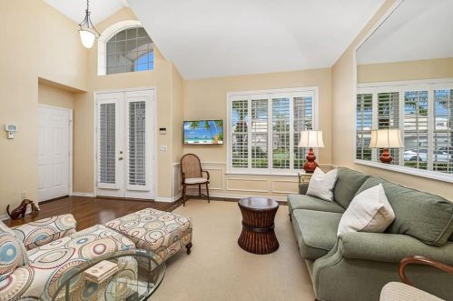 1943 Timarron Way, Naples, FL 34109-3321