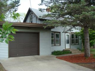 11408 Winnetka Ave, Champlin MN  55316-2726 exterior