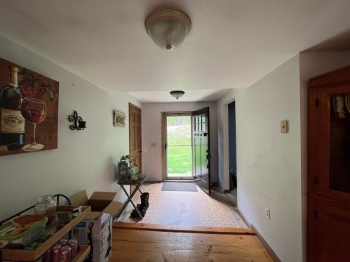 178 Old Walpole Rd, Keene NH 03431-4918 exterior