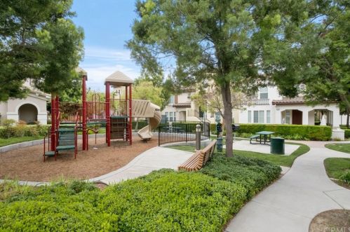 29088 Portland Ct, Temecula CA 92591-7590 exterior