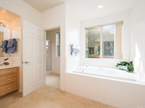 298 Vista Dr, Pismo Beach CA  93420-1421 exterior