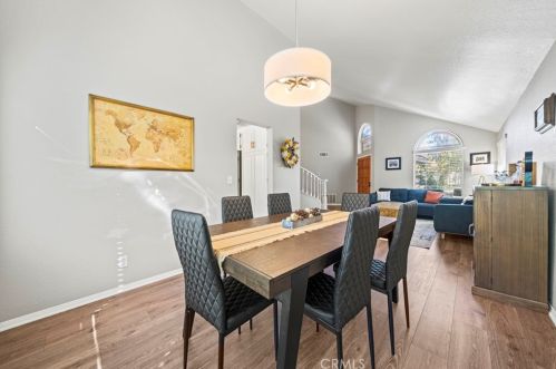 22114 Pamplico Dr, Santa Clarita CA  91350-2186 exterior