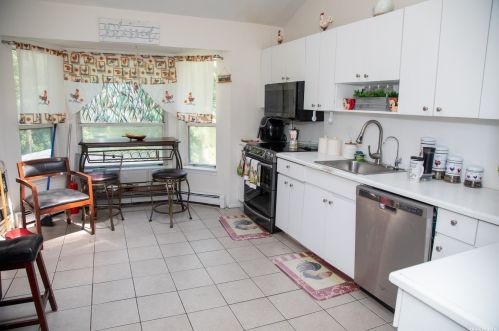 160 Allwood Ave, Central Islip NY  11722-3314 exterior