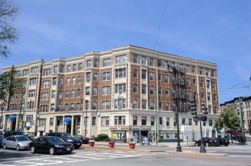 370 Chestnut Hill Ave, Boston MA  02135 exterior