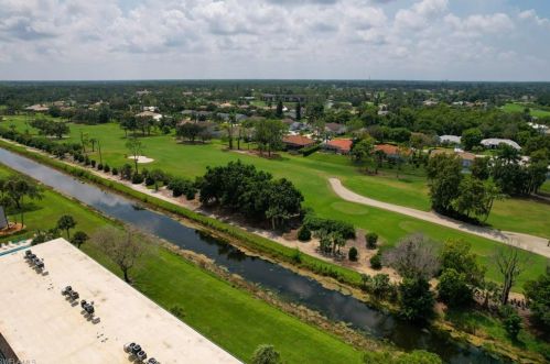 5651 Rattlesnake Hammock Rd, Naples FL  34113-3538 exterior