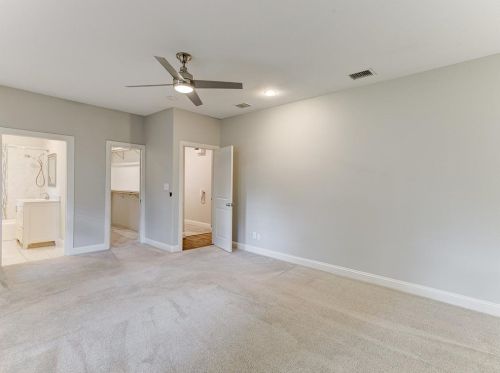 2521 Benbrook Blvd, Fort Worth TX  76109-2335 exterior