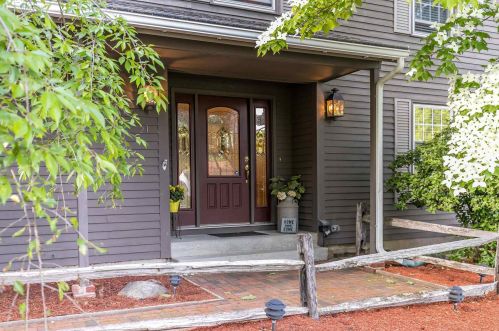 21 Longwood Rd, Salem, NH 03079-2023