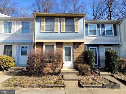 8072 Grandview Ct, Springfield VA  22153-3815 exterior