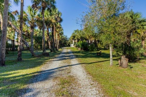 3485 30th Ave, Naples FL  34117-7847 exterior