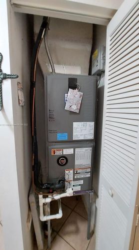 20831 22 Ct, Hollywood FL 33023-2927 exterior