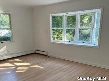 130 Maple Ave, Northport NY  11768-2027 exterior