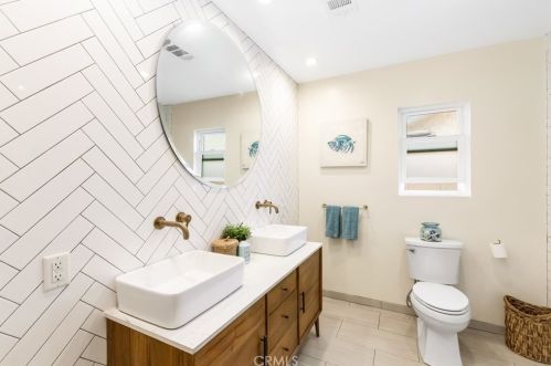 3132 Heather Rd, Long Beach CA  90808-2519 exterior