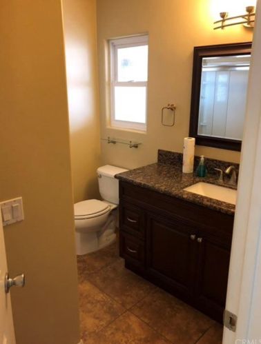 1216 Balboa Blvd, Newport Beach CA  92661-1420 exterior