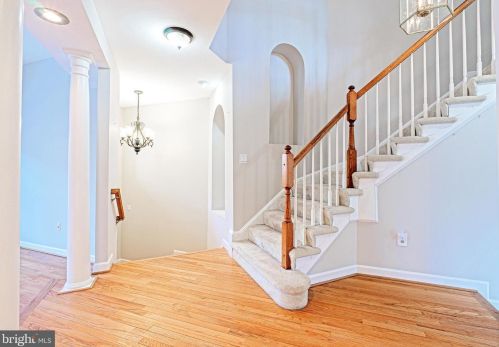 9503 Gatecross Pl, Springfield VA  22015-4297 exterior