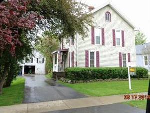 18 Lodi St, Forestville, NY 14062-9552