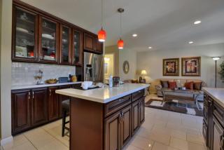 4851 Roundtree Dr, Campbell, CA 95008-5722